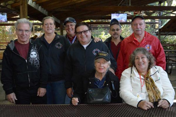 Group of Community Mayors volunteers